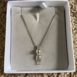 Cat charm necklace
